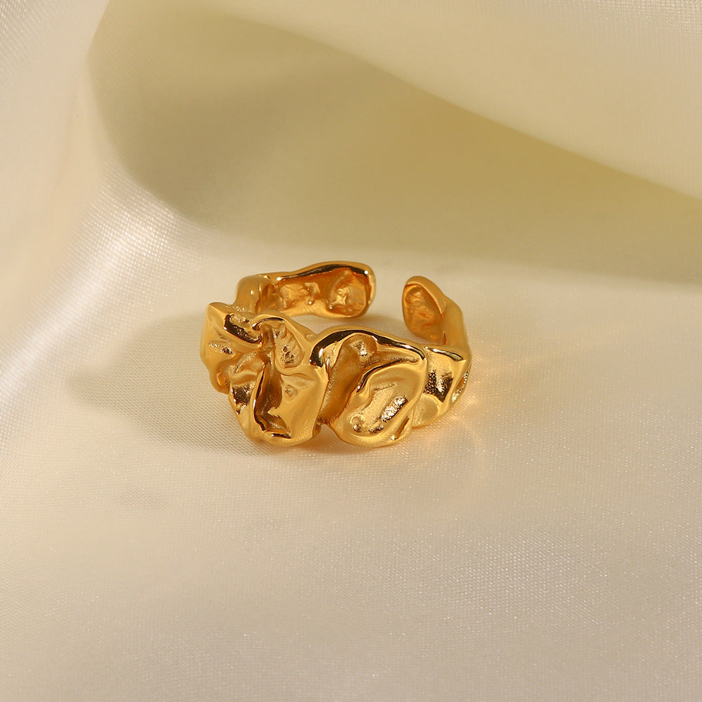 Golden Ruffle Ring