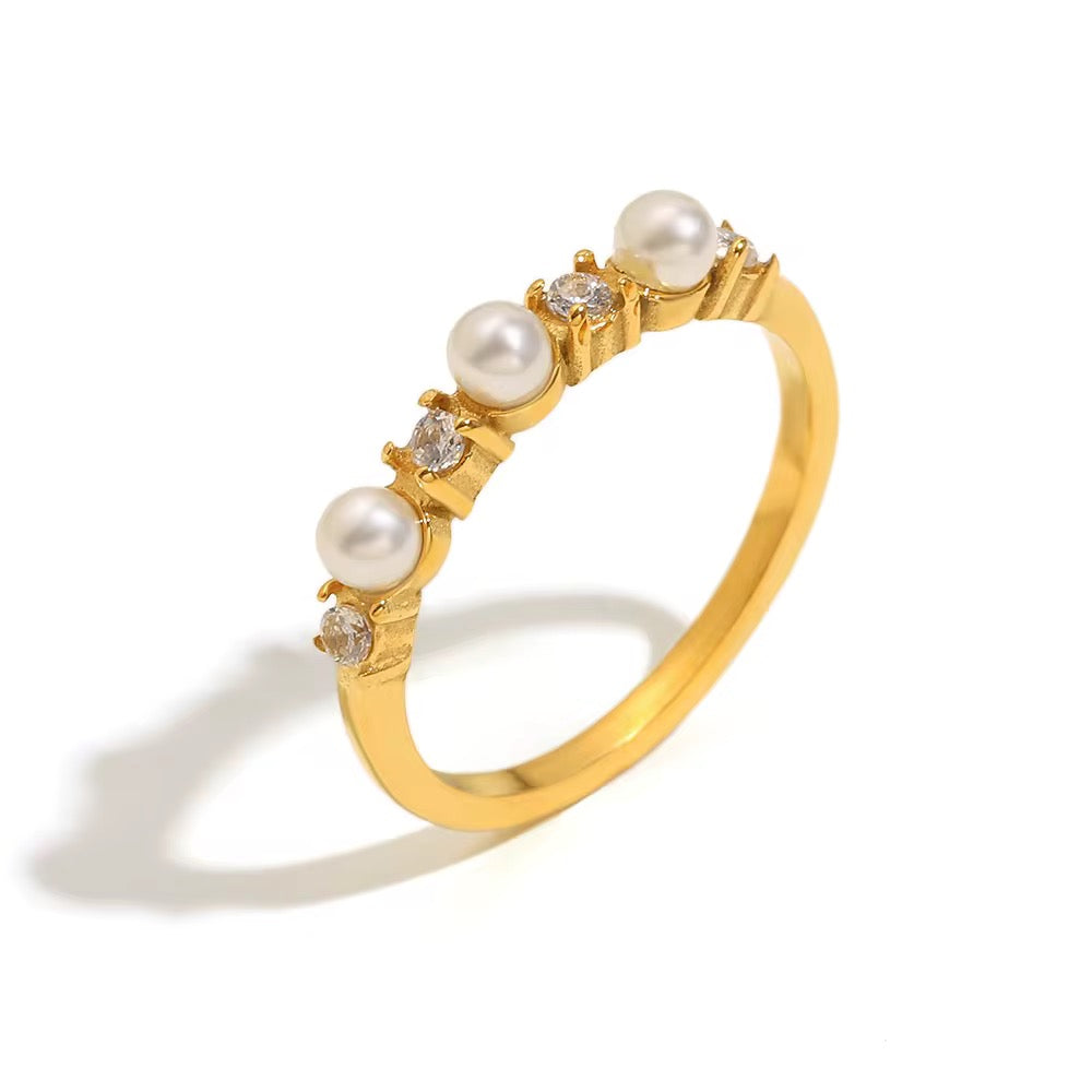 Pearl Arc Ring